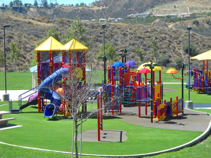 Synthetic Lawn Snelling, California Playground Flooring, Recreational Areas